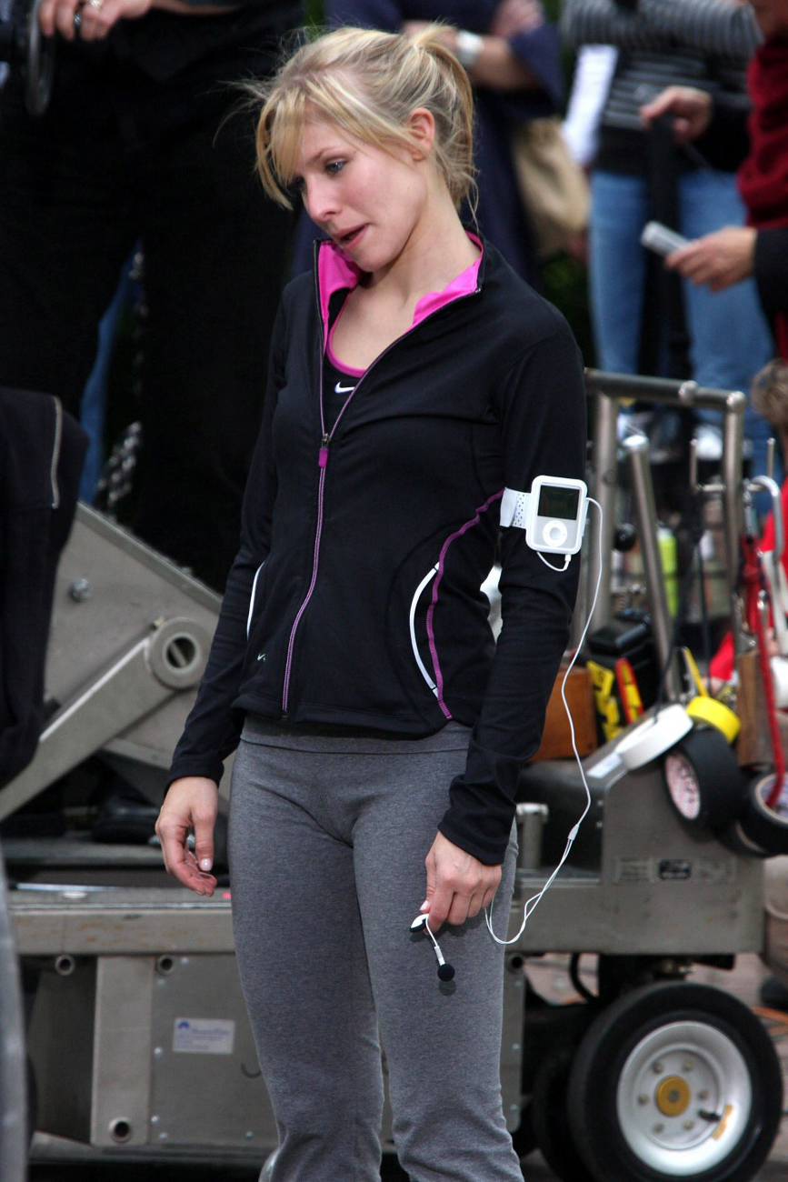HQ Celebrity - Kristen Bell 10.jpg.