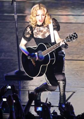 Madonna 2.jpg