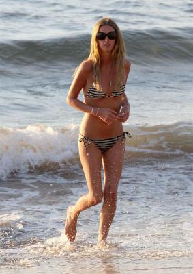Nicky Hilton Bikini