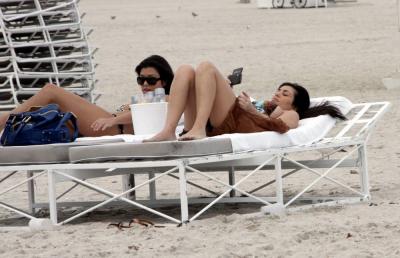 Kim Kardashian in Bikini 14.jpg