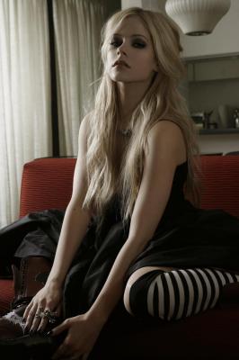 Avril Lavigne Elle Quebec 9.jpg