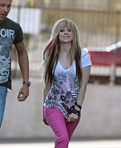 Avril Lavigne is pure beauty 