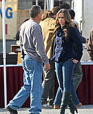Jennifer Love Hewitt in tight jeans