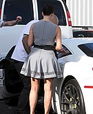 tn kim kardashian 3 Kim Kardashian spilling out of her top