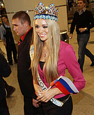 Ksenia Sukhinova, airport