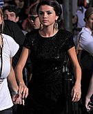 tn selena gomez 4 Selena Gomez at the Abduction premiere 