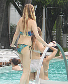 tn whitney port 7 Whitney Port hangs out by the pool in Miami