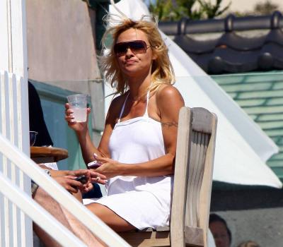 Pamela Anderson 14.jpg