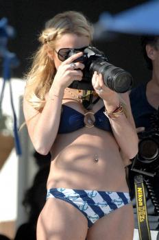 Lindsay Lohan Bikini 6.jpg
