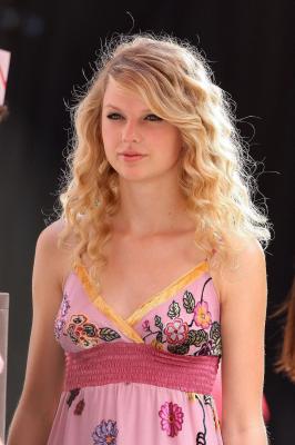 Taylor Swift 6.jpg