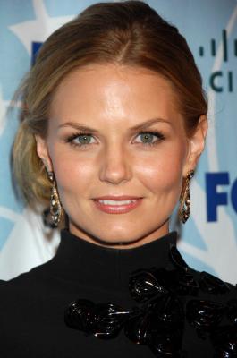 Jennifer Morrison is beautiful