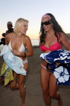 Britney Spears Underwear Beach 20.jpg