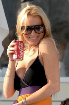 Lindsay Lohan Cleavage 1.jpg