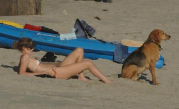 Charlize Theron Bikini Beach10.jpg