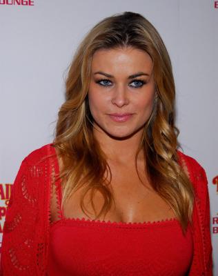 Carmen Electra Hawaiian Tropic Zone 3.jpg