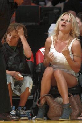 Pamela Anderson attends LA Lakers game
